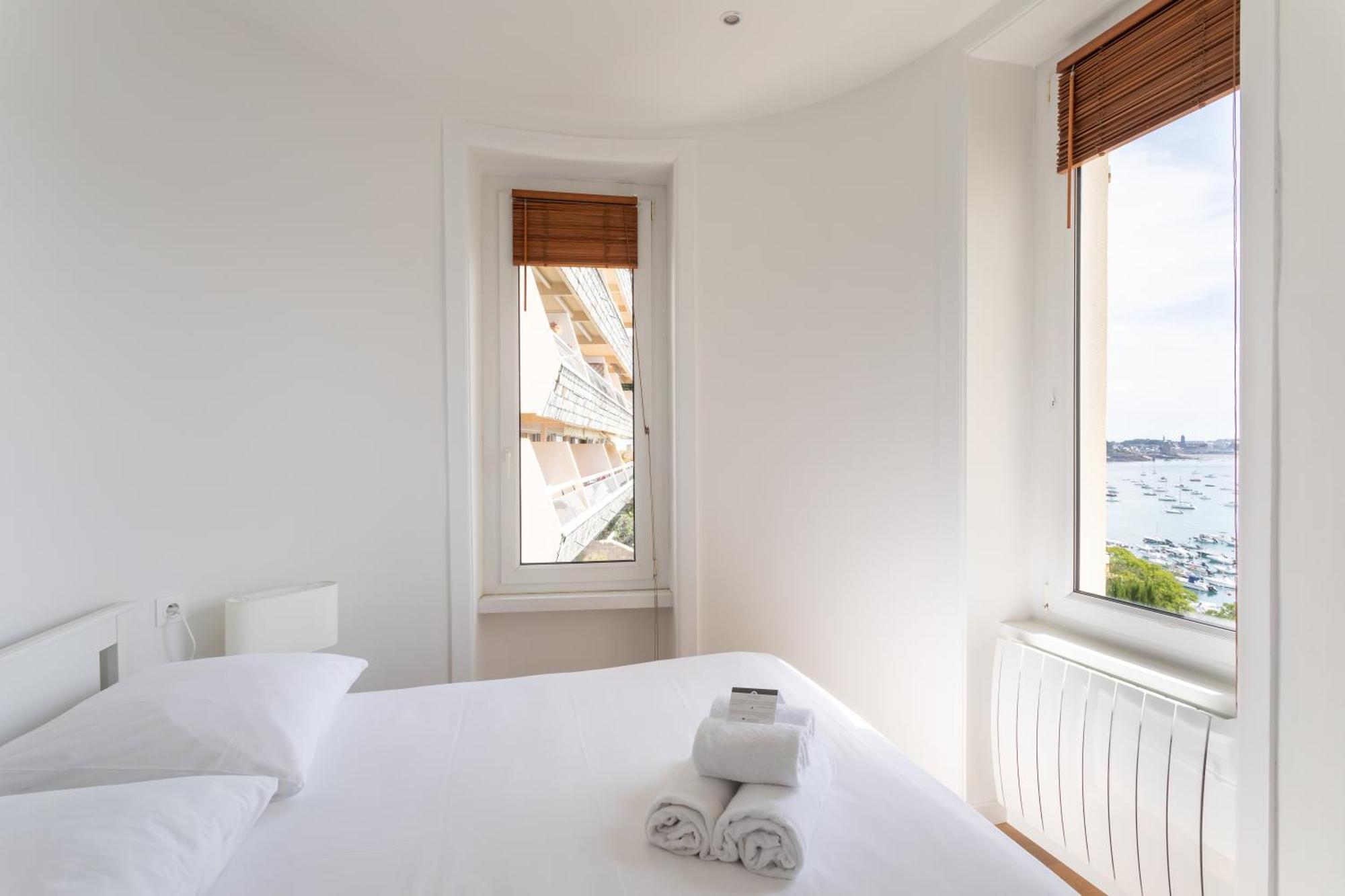 Le Beauvoir 1 - Appt Vue Mer Dinard Eksteriør bilde